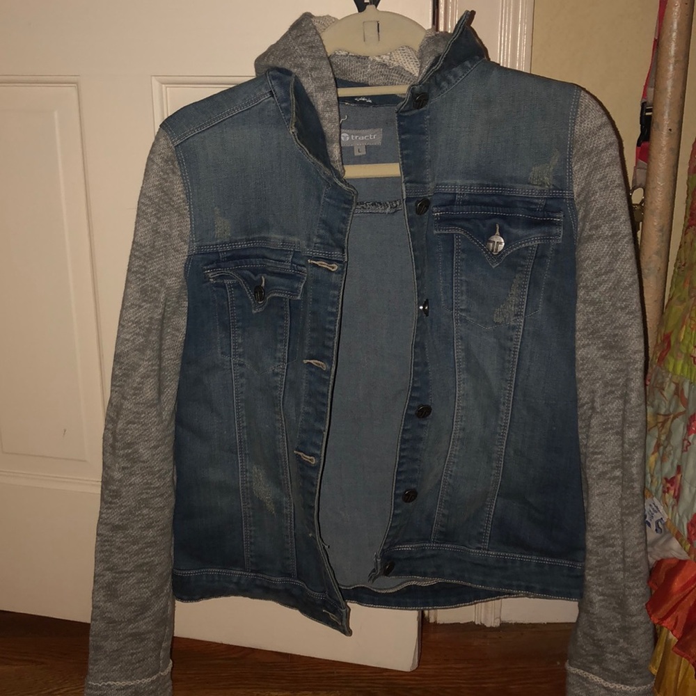 Sweatshirt/Jean Jacket